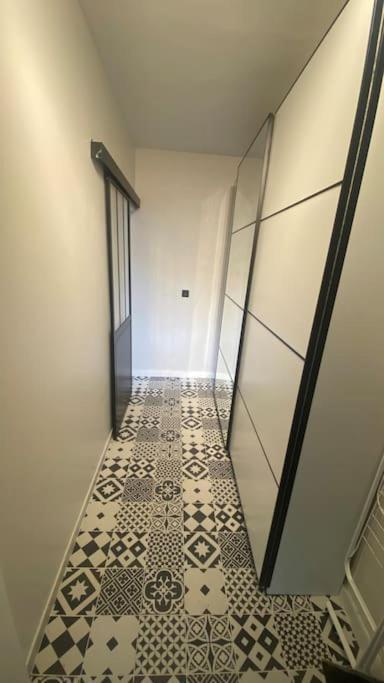 Grand Studio Refait A Neuf ! Yerres Exterior foto